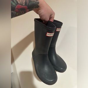 Girls hunter boots size 13
